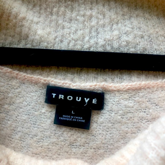 Long soft sweater - Picture 3 of 5